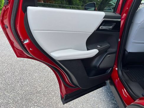 New 2026 Mitsubishi Outlander SE AWD/4WD image 29
