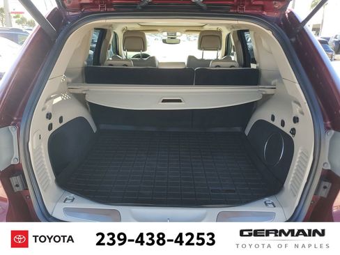 Used 2018 Jeep Grand Cherokee Limited w/ Luxury Group II image 23