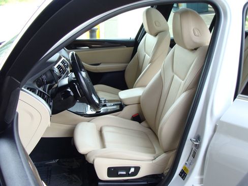 Used 2019 BMW X3 xDrive30i AWD/4WD image 12