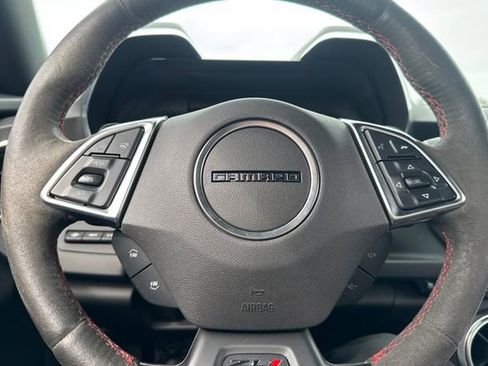Used 2018 Chevrolet Camaro ZL1 image 30