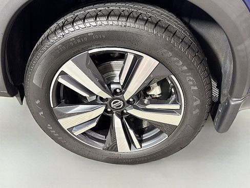 Used 2021 Nissan Rogue SL w/ Premium Package AWD/4WD image 30