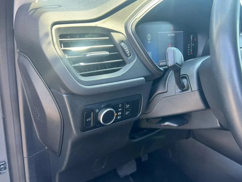 Used 2023 Ford Escape Active w/ Tech Pack #1 AWD/4WD image 13