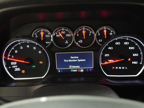 Used 2019 Chevrolet Silverado 1500 LT Trail Boss AWD/4WD image 22