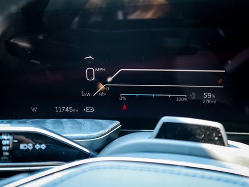 Used 2025 Cadillac Escalade IQ Sport 2 image 21