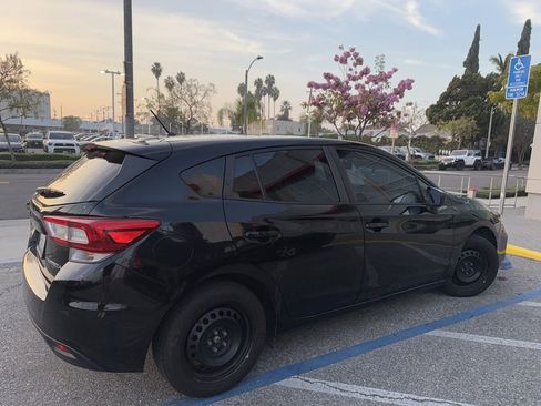 Used 2018 Subaru Impreza 2.0i image 9