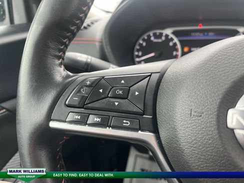 Used 2024 Nissan Sentra SR w/ SR Premium Package FWD image 10