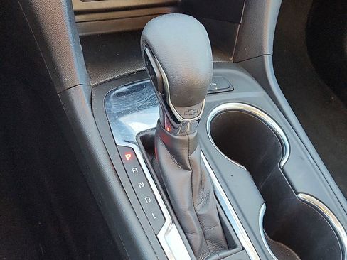 Used 2024 Chevrolet Equinox LT image 14