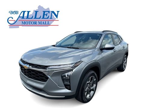 Used 2024 Chevrolet Trax LT w/ Driver Confidence Package FWD image 1