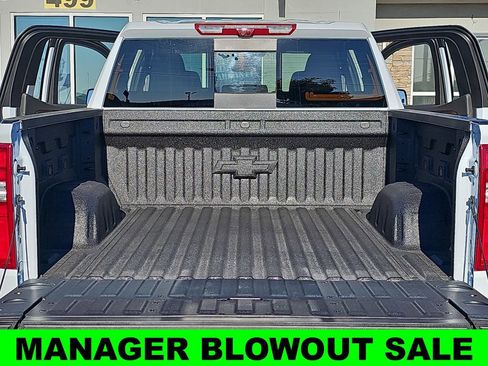 New 2026 Chevrolet Silverado 1500 High Country AWD/4WD image 12