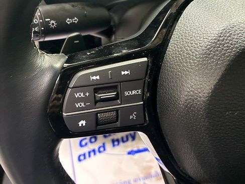 Used 2025 Honda Civic Sport image 13