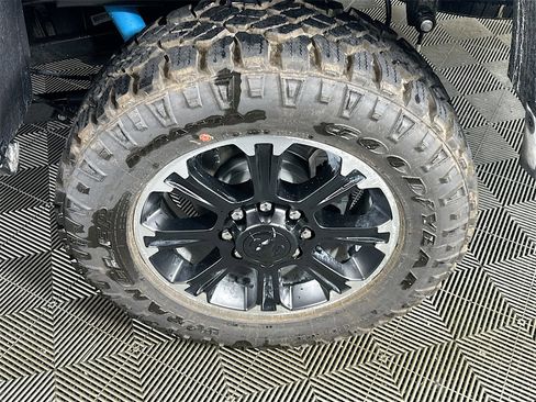 New 2026 RAM 2500 Tradesman image 16