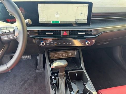 Used 2025 Kia K5 GT-Line w/ GT-Line Premium Package image 23