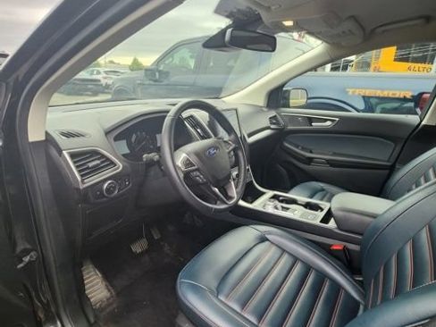 Used 2023 Ford Edge SEL w/ Sport Appearance Package AWD/4WD image 6