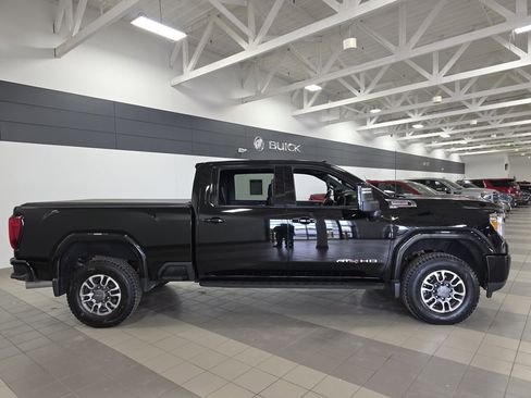 Used 2023 GMC Sierra 3500 AT4 w/ AT4 Preferred Package image 8