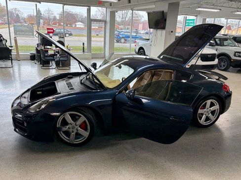 Used 2014 Porsche Cayman image 13