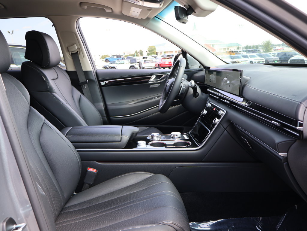 Used 2026 Genesis GV80 2.5T AWD/4WD image 8