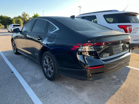 Used 2023 Honda Accord EX image 4