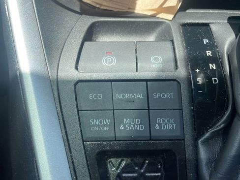 Used 2024 Toyota RAV4 LE AWD/4WD image 12