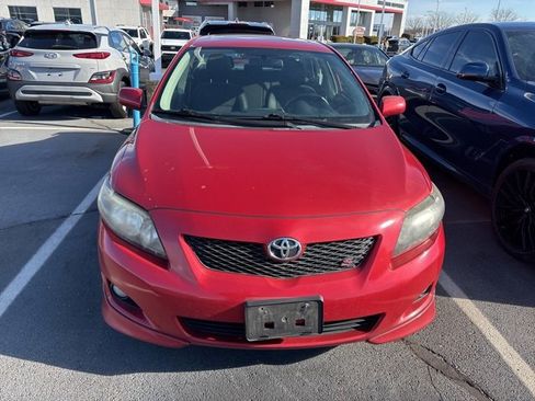 Used 2010 Toyota Corolla S image 2
