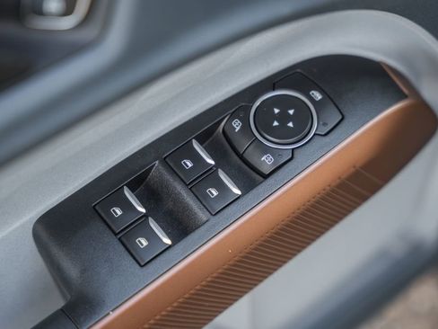 Used 2022 Ford Maverick Lariat w/ Lariat Luxury Package image 38