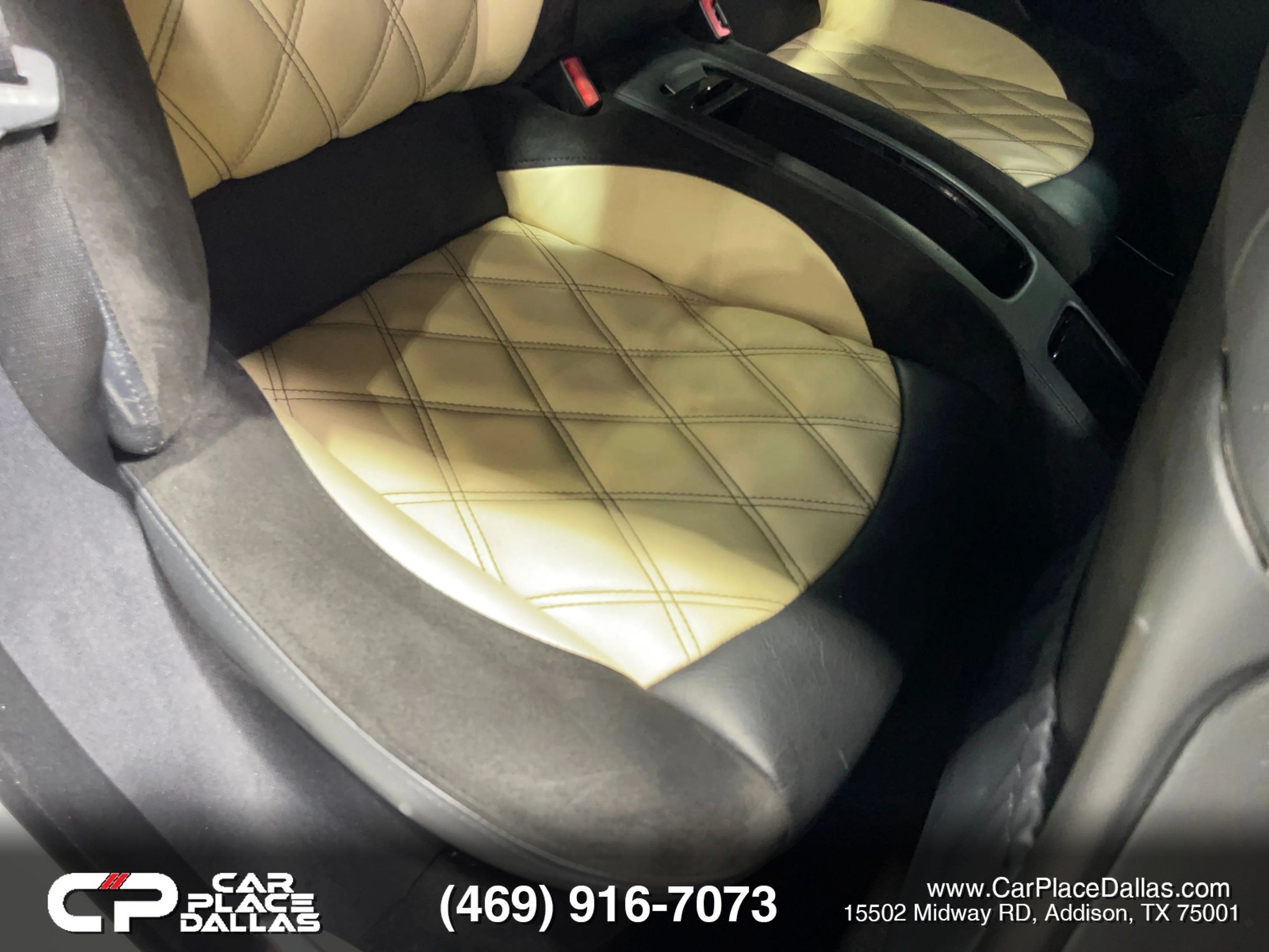 Used 2006 Mercedes-Benz CLS 500 w/ Entertainment Pkg image 30