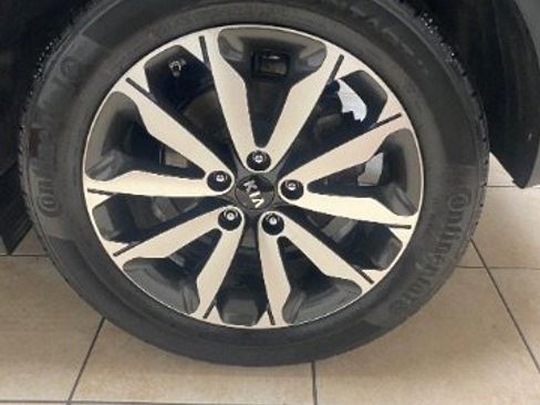 Used 2017 Kia Sportage EX FWD image 28
