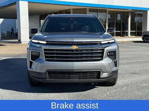 New 2026 Chevrolet Traverse LT w/ Sun and Wheel Package image 12