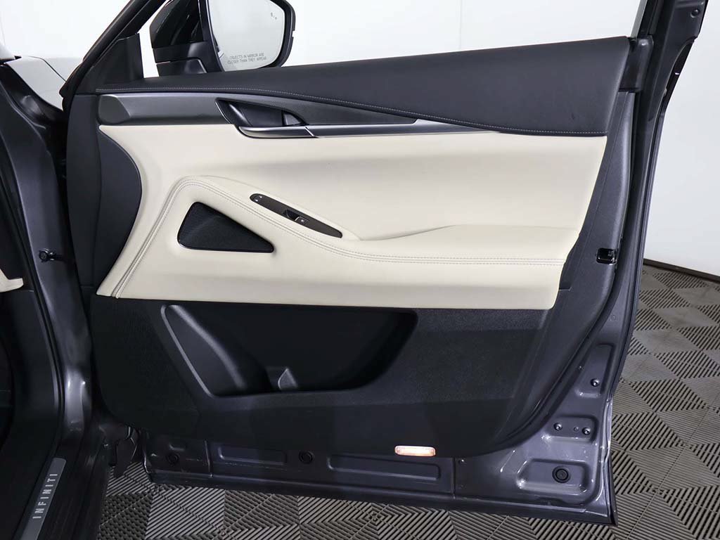 Used 2023 INFINITI QX60 Luxe w/ Cargo Package AWD/4WD image 28