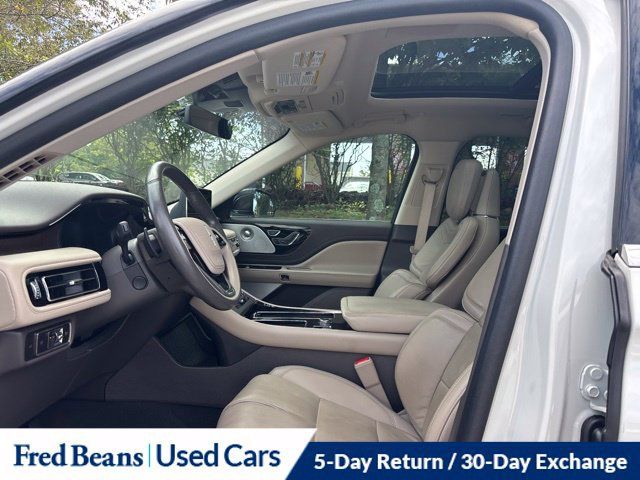 Used 2023 Lincoln Aviator Reserve w/ Equipment Group 201A AWD/4WD image 11