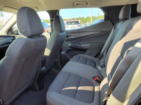 Used 2023 Chevrolet Bolt EUV LT FWD image 24