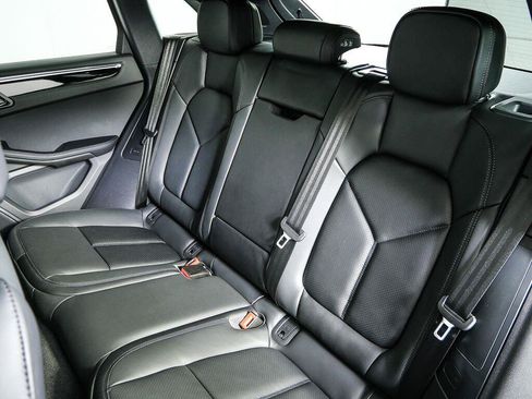 Certified 2026 Porsche Macan Turbo AWD/4WD image 19