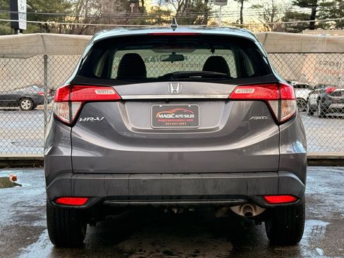 Used 2019 Honda HR-V LX image 10