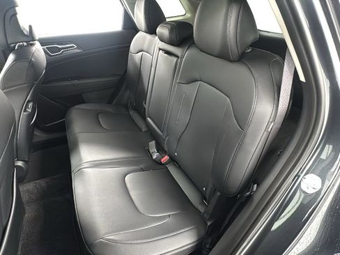 New 2026 Kia Sportage EX w/ EX Panoramic Sunroof Package image 12