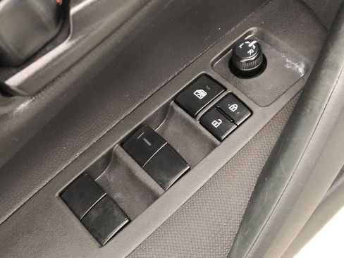 Used 2022 Toyota Corolla LE FWD image 27