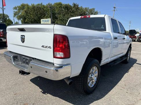 Used 2018 RAM 2500 Tradesman w/ Chrome Appearance Group image 6