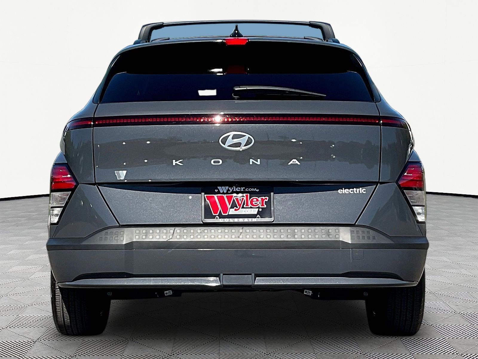 Used 2024 Hyundai Kona SEL FWD image 5