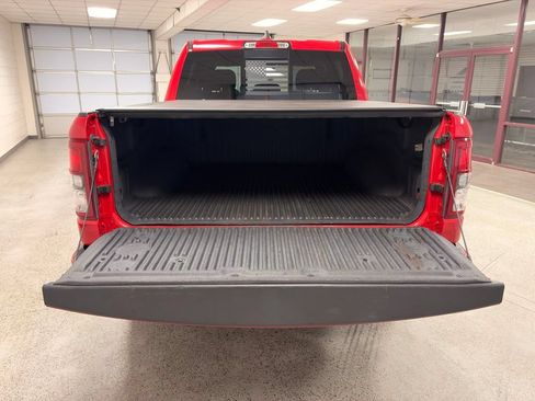 Used 2020 RAM 1500 Big Horn AWD/4WD image 11