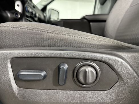 Used 2023 Chevrolet Silverado 2500 LT w/ Convenience Package image 21