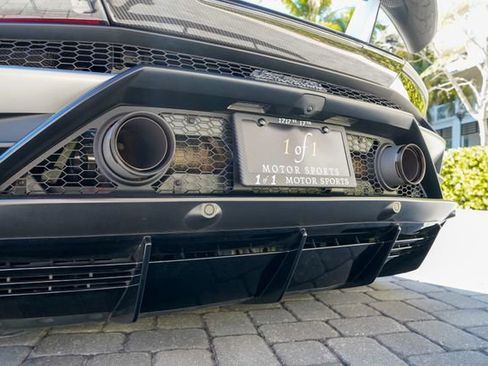 Used 2020 Lamborghini Huracan EVO AWD/4WD image 52