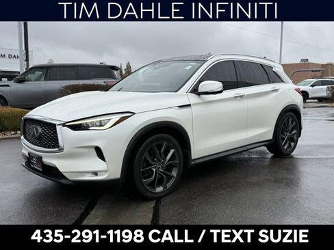 Used 2019 INFINITI QX50 Essential w/ Sensory Package image 5