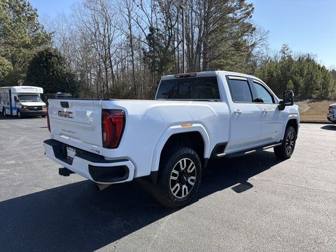 Used 2022 GMC Sierra 2500 AT4 w/ AT4 Premium Plus Package image 5