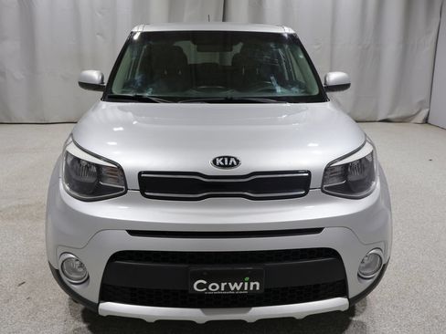 Used 2018 Kia Soul + FWD image 8