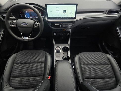 New 2025 Ford Escape SE image 19