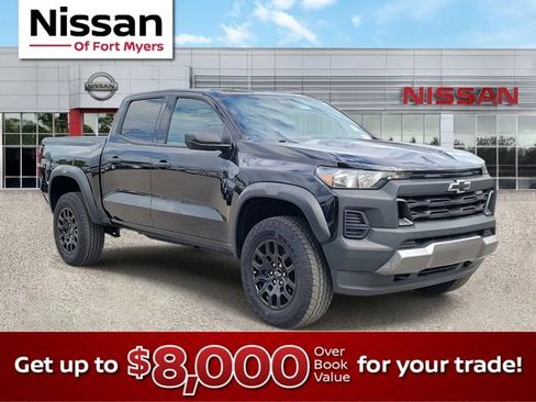 Used 2023 Chevrolet Colorado Trail Boss image 1