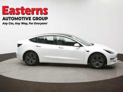 Used 2023 Tesla Model 3 Standard Range image 78
