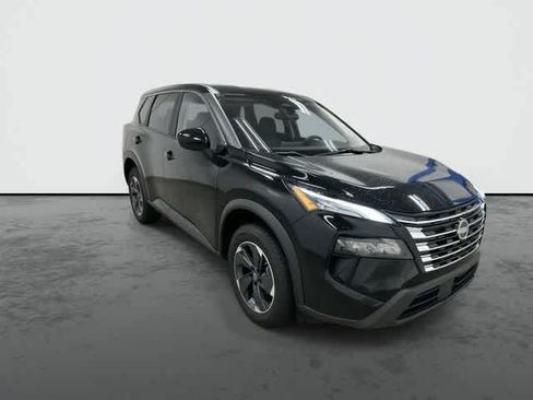 Used 2024 Nissan Rogue SV AWD/4WD image 6