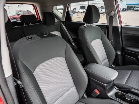Used 2025 Kia Soul S FWD image 71
