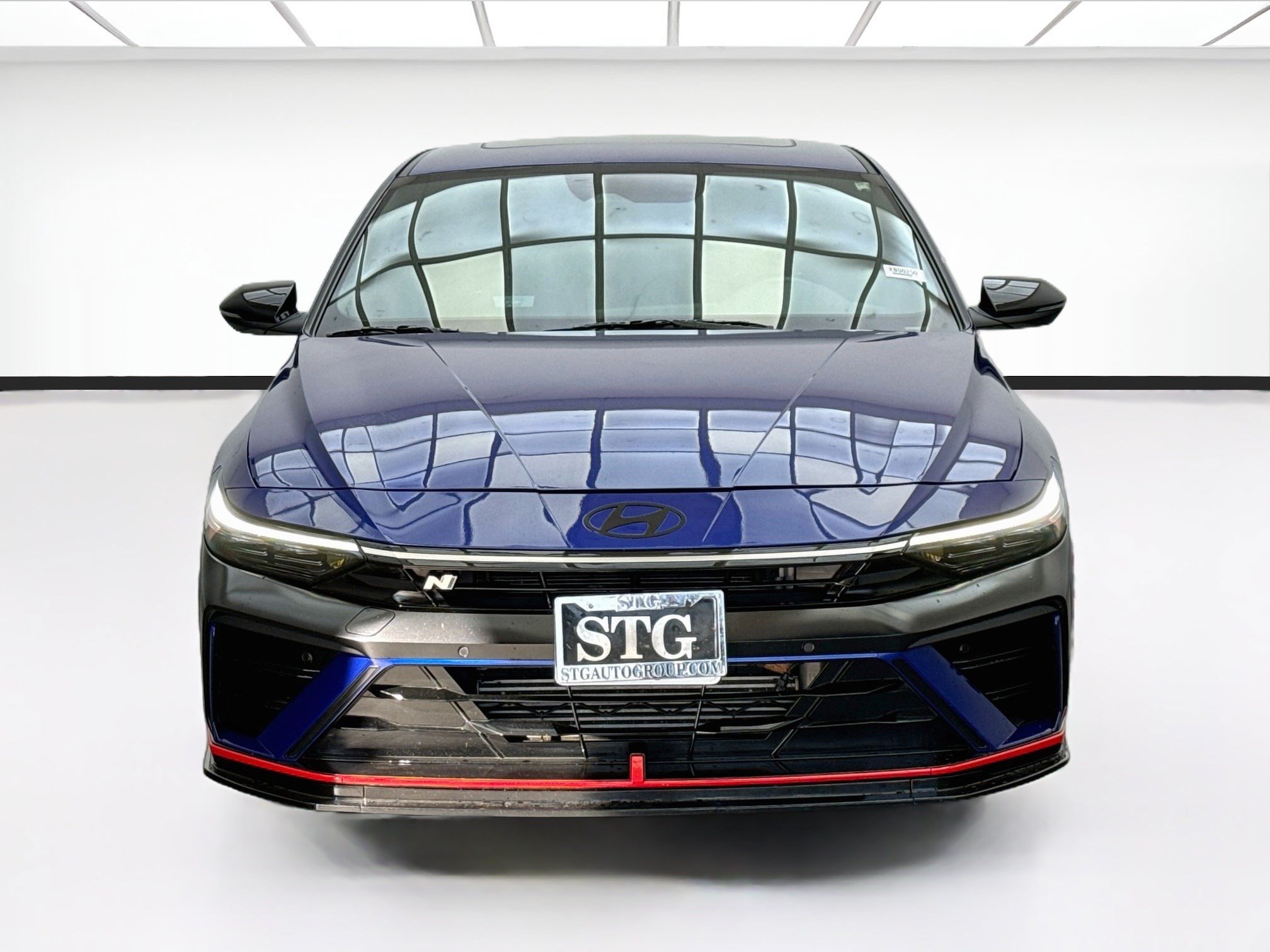 Used 2025 Hyundai Elantra N FWD image 2