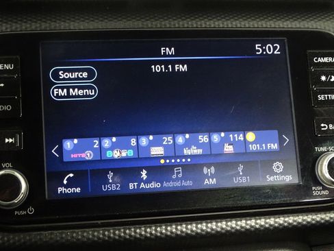 Used 2023 Nissan Kicks SV image 30