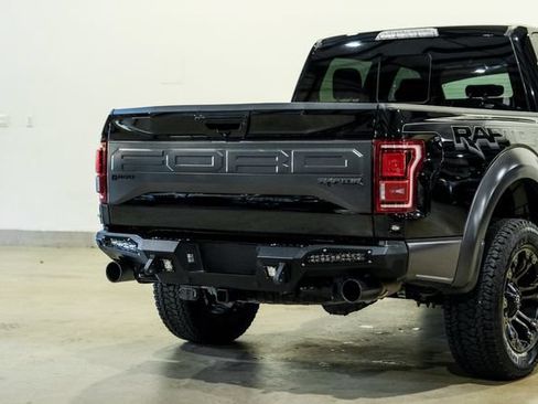 Used 2018 Ford F150 Raptor w/ Equipment Group 802A Luxury AWD/4WD image 28